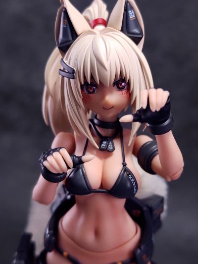 RA-04 狐火战姬 穂乃火 泳装