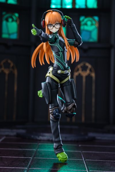 极致超值系列 女神异闻录5：皇家版 Oracle 可动手办