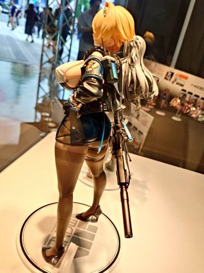 少女前线2：追放 妮基塔