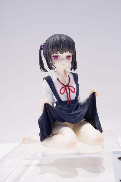 Silky Slinky 裸腿少女