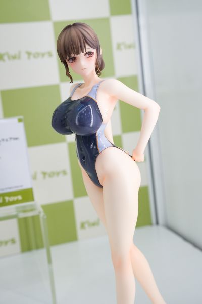 游泳部老师 穗成美