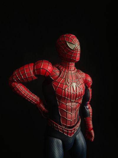 MAFEX 编号241 好邻居蜘蛛侠