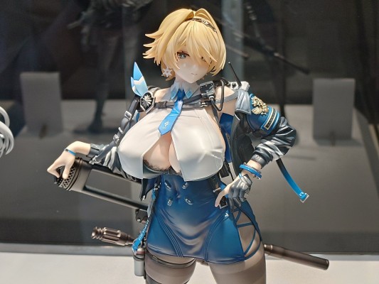 少女前线2：追放 妮基塔