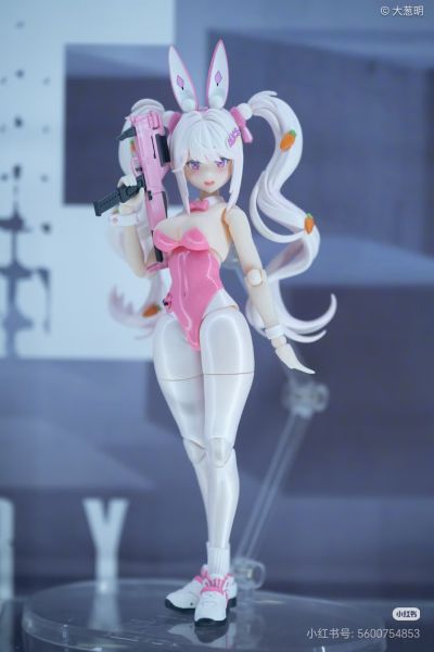 Hyper Body  胜利女神：新的希望 爱丽丝：仙境兔女郎