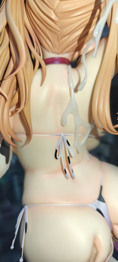美耶子 奶牛装