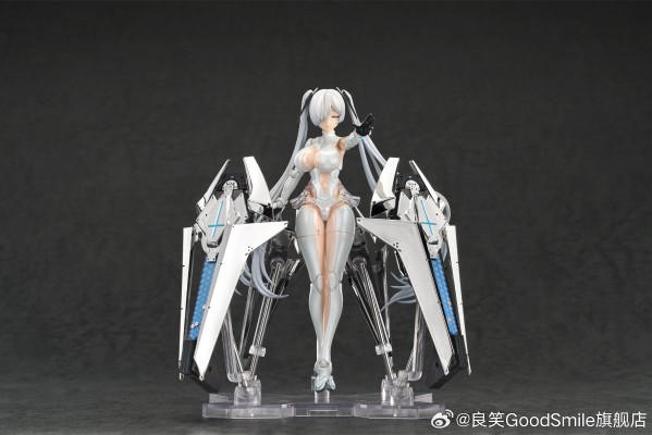Hyper Body 胜利女神：新的希望 灰姑娘  Full Contact