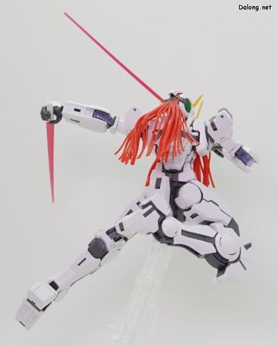 MG 1/100  高达基地专属商品  异装者高达