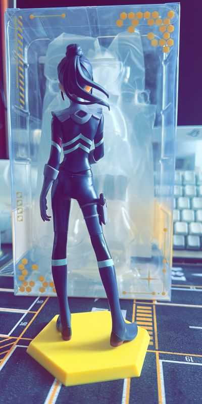 Lucrea Light  机动战士高达 跨时之战 尼娅安 驾驶服版