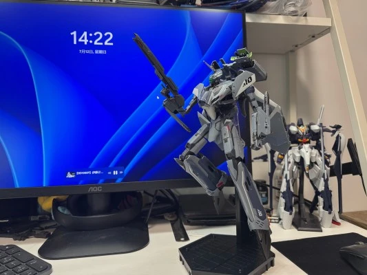 DX超合金 VF-31A 卡伊洛斯 超时空要塞Δ10周年纪念