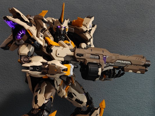 MCT-E01   至臻级·上帝之鞭