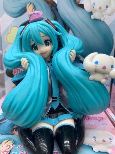 小坐系列 初音未来×大耳狗