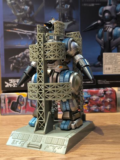 S.H.MonsterArts 摩杰拉 机库出击版
