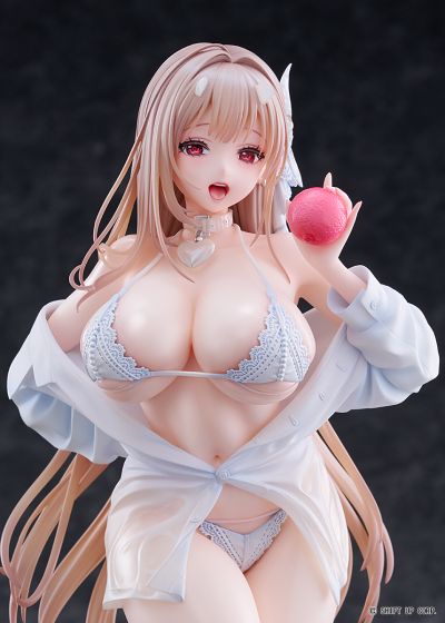 胜利女神：妮姬 毒蛇：爱情光芒