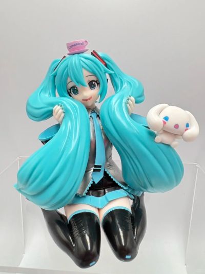 小坐系列 初音未来×大耳狗
