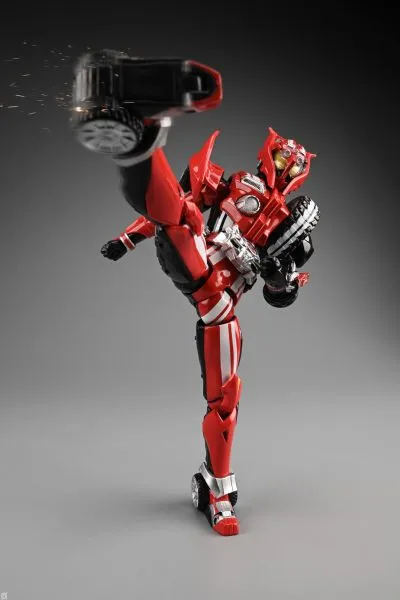 S.H.Figuarts 假面骑士驰骑 特莱多隆型  混合轮胎套装 -S.H.Figuarts15周年纪念版-