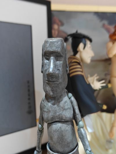 figma#SP-127  桌上美术馆 复活节岛 摩艾石像