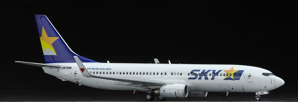 44 1/200飞机系列 天马航空（Skymark Airlines）波音 737-800