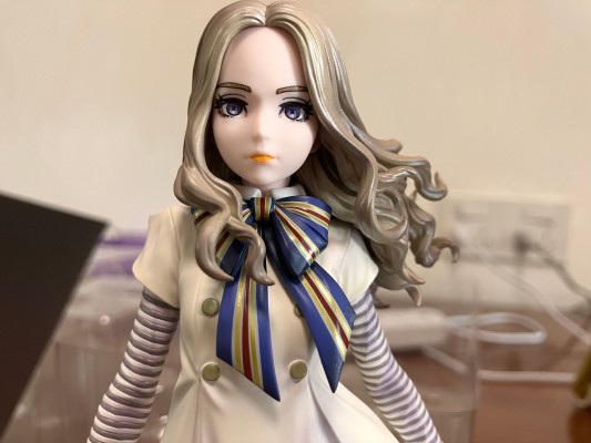 美少女雕像 恐怖美少女 梅根