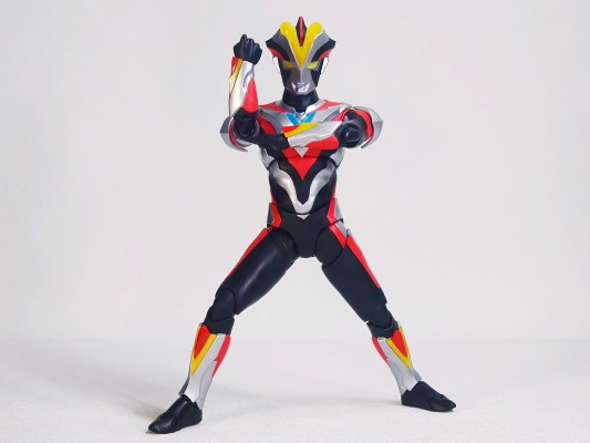S.H.Figuarts 维克特利奥特曼（新生代之星）（暂译）