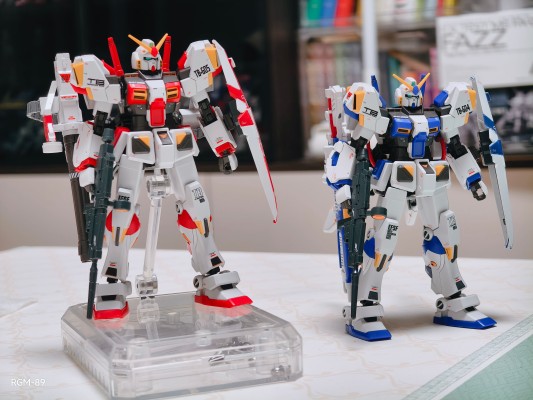HGUC 机动战士高达外传 宇宙、闪光的尽头 RX-78-5 高达5号机