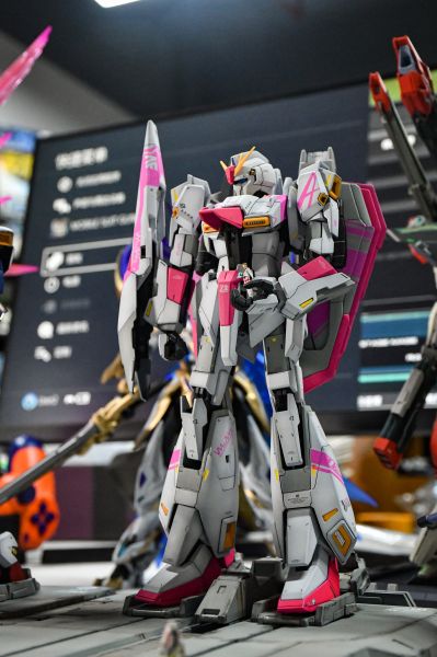 MG 1/100 高达Mk-II Ver.2.0 エゥーゴ