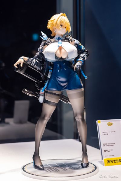少女前线2：追放 妮基塔