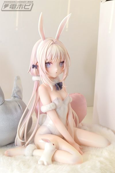 小雪 白色兔女郎