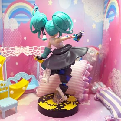 Muchute  初音未来 绘画少女