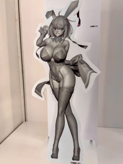 索菲亚· F· 希琳 蝴蝶结兔女郎