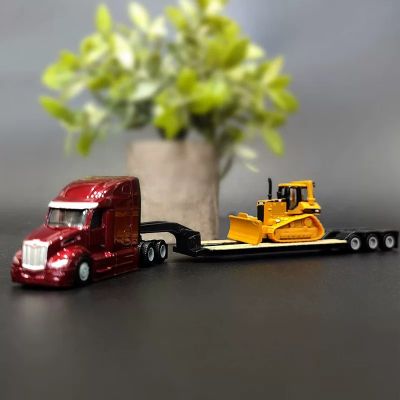 84419 彼得比尔特579牵引卡车+CAT D5M推土机