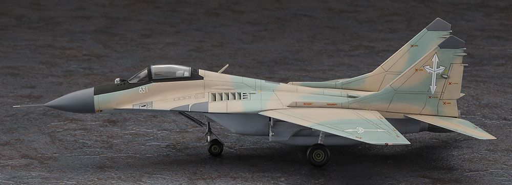65912 超时空要塞系列 “超时空要塞ZERO”米格29