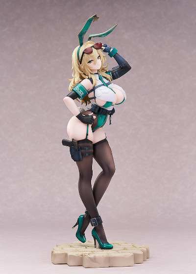兔女郎警官_01