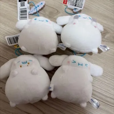 玉桂狗 胖乎乎大口吃 附对白毛绒挂件