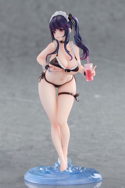 泳装女仆 夏洛特