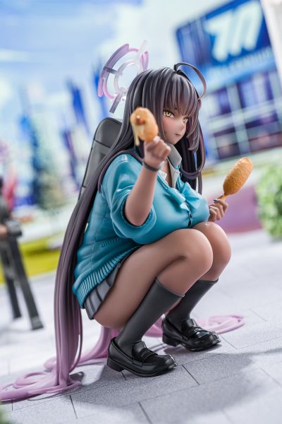 蔚蓝档案 角楯花凛 (制服）纪念大厅版