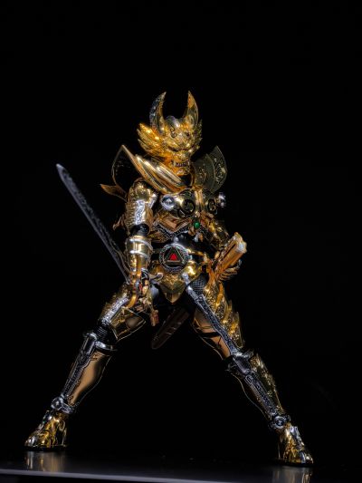 S.H.Figuarts（真骨雕制法）黄金骑士牙狼（冴岛大河）