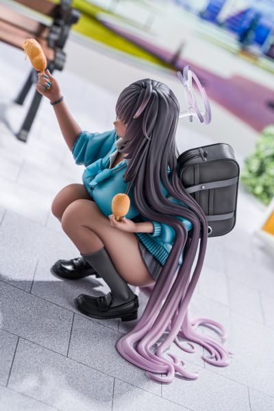 蔚蓝档案 角楯花凛 (制服）纪念大厅版