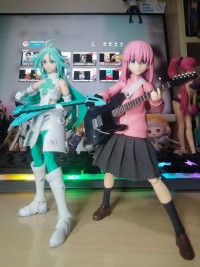 S.H.Figuarts  凸变英雄X 幸运青