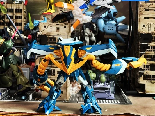HG 1/144 班雷普欧斯高达