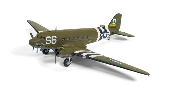 AA382XX 道格拉斯C-47A空中列车运输机