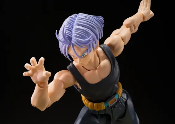 S.H.Figuarts 特兰克斯〈Z战士〉（附带初回限定〈Z战士〉集结底座B版）