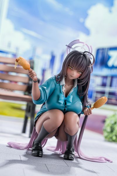 蔚蓝档案 角楯花凛 (制服）纪念大厅版