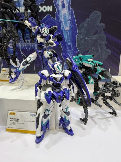 IRON FRAME 铁骨架 装甲‑A