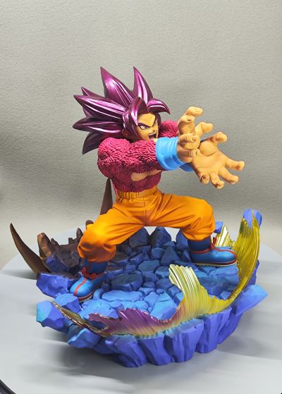FiguartsZERO [超激战]  超级赛亚人4孙悟空 -大魔-