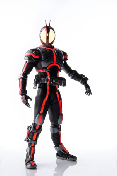 S.H.Figuarts（真骨雕制法） 假面骑士555 夜色版