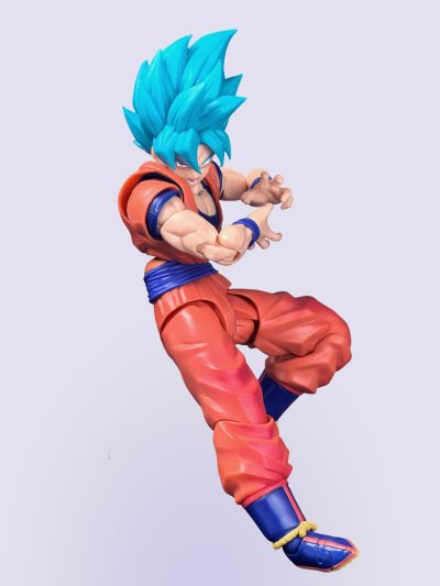 S.H.Figuarts  超级赛亚人之神超级赛亚人 孙悟空 〈超越极限的苍蓝之力〉