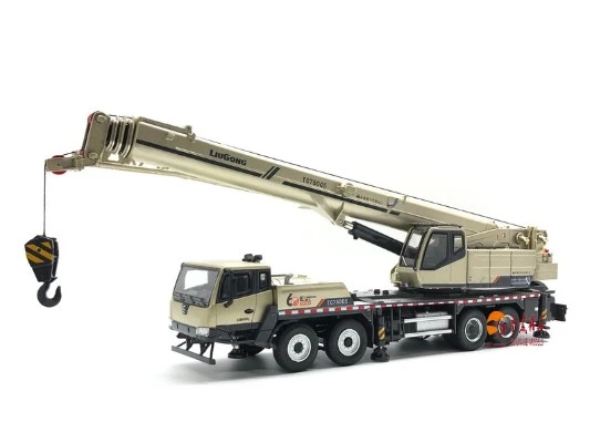 1/43 柳工TC750C5起重机；60周年纪念涂装