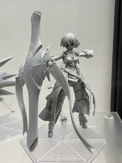 figma 命运-冠位指定 盾兵-玛修·基列莱特〔Paladin〕Layproof Edition