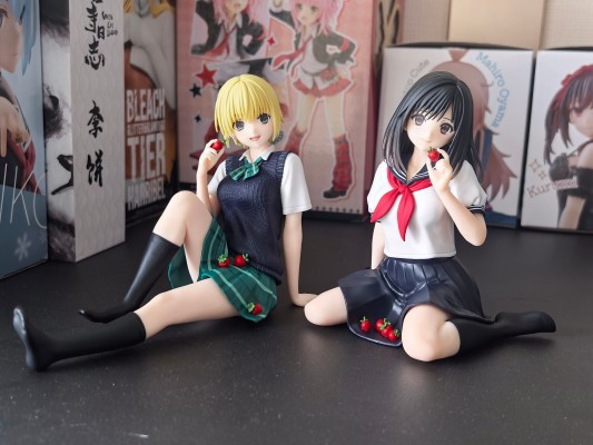 Desktop Cute 草莓100% 东城绫 校服