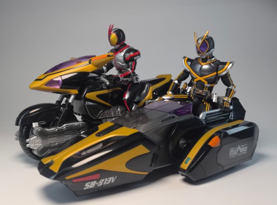 S.H.Figuarts（真骨雕制法）  假面骑士凯撒